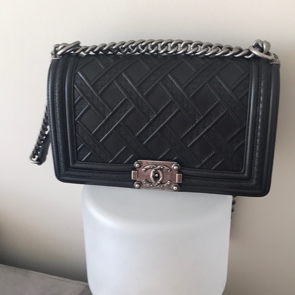 Boy Chanel bag medium - Picture 1 of 8